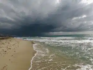 Storm approaching beach