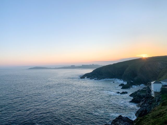 Breathtaking sunrises can be enjoyed all year round. Why not beat the summer crowds with a winter staycation? ⁠
⁠
Click the link in our bio to find out why Cornwall in winter is not to be missed. ⁠
⁠
⁠
#staywithus #visitus #lovecornwall #stayhere #escapetheeveryday #cornwall #lewinnicklodge #newquay #winterstays #coast-stays
