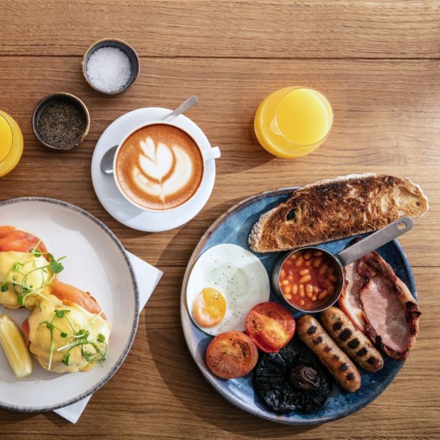Start the day with like this; a Cornish breakfast paired #origincoffee and captivating ocean viewers. 

Open from 8am. ⁠ View our menus- link in bio.⁠
⁠
#foodie #food #instafood #foodporn #foodstagram #bestofcornwall #lewinnicklodge #lovecornwalluk #pentireheadland  #delicious #restaurant
